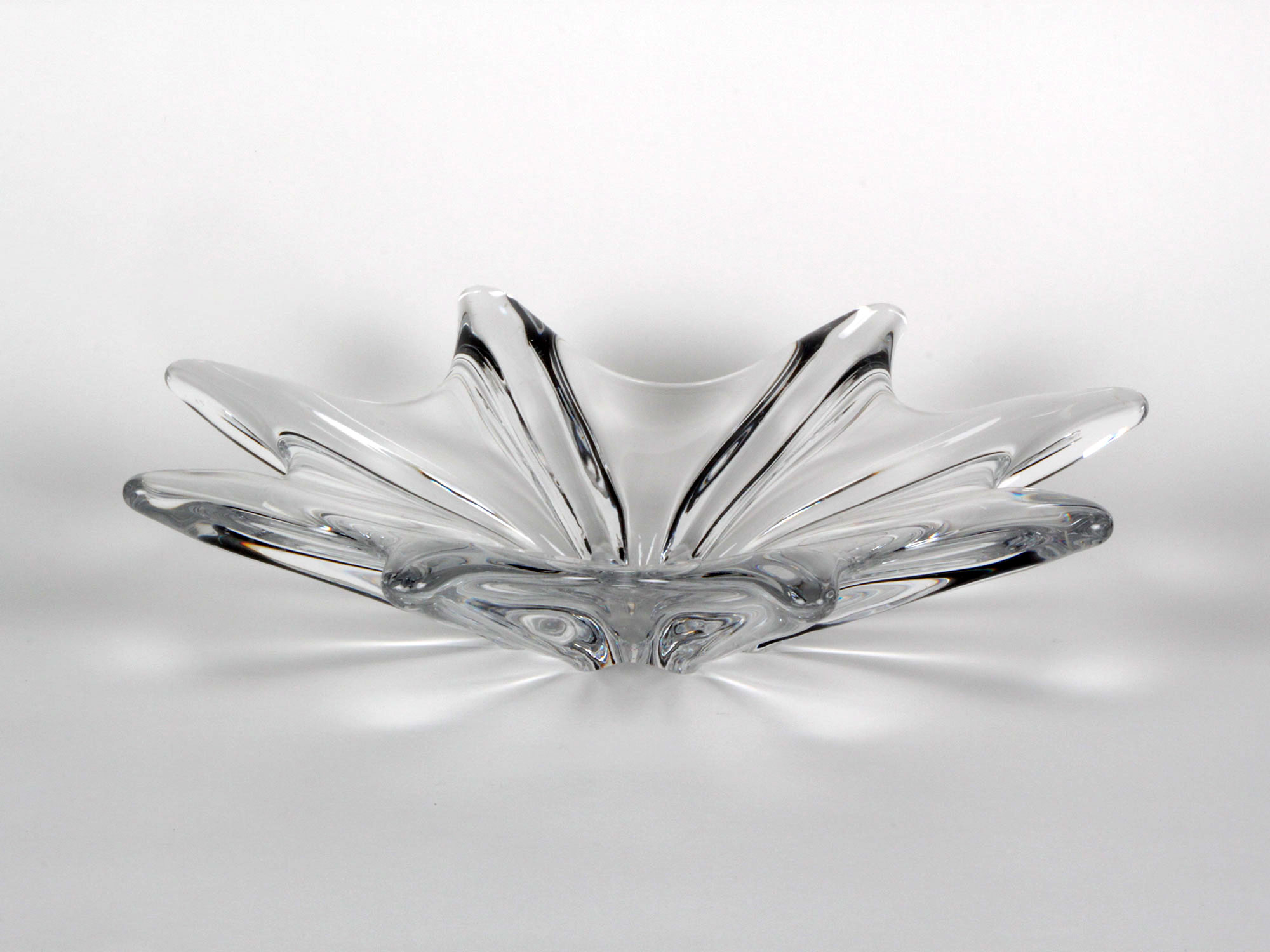 What Is Cut Crystal? See 3 Ways The Fancy Stuff Is Made - Core77